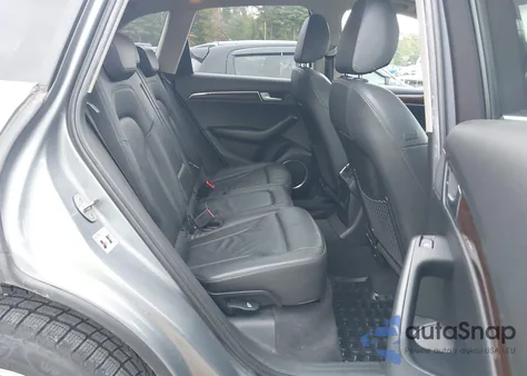 2010 Audi Q5 3.2 Premium from USA, damaged, VIN WA1LKAFP5AA083061